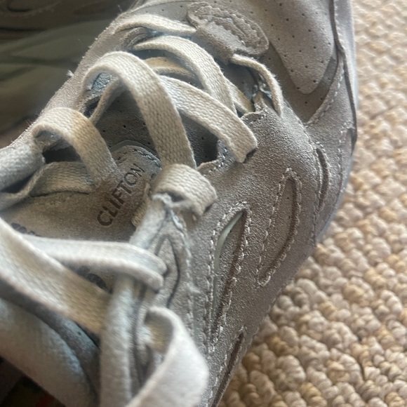 Hoka Clifton Suede Blue limited editio. Unisex women’s 8.5 - Picture 3 of 11